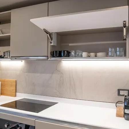Gorgeous & Stylish 1-bdrm Pool/wi-fi/nespresso *